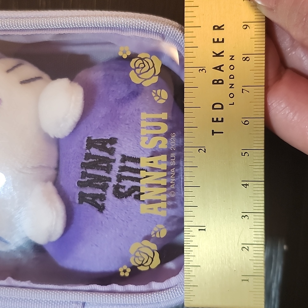 Anna Sui Sanrio Hello Kitty Plush and bag - Picture 6 of 11